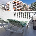 Detached 3-story Home, Seafront And * Playa de las Américas